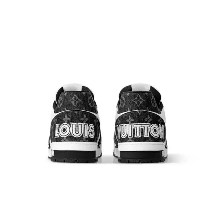 Tênis Louis Vuitton LV Trainer Low Velcro Strap Monogram Denim Black White