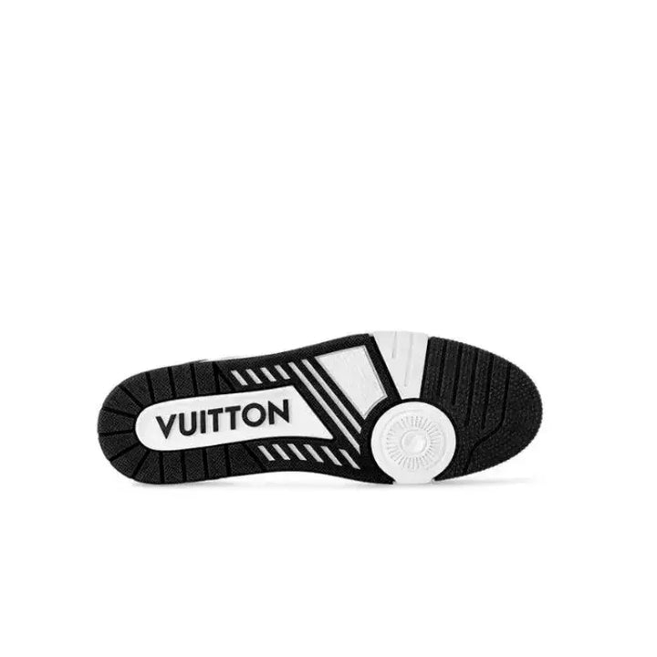 Tênis Louis Vuitton LV Trainer Low Velcro Strap Monogram Denim Black White