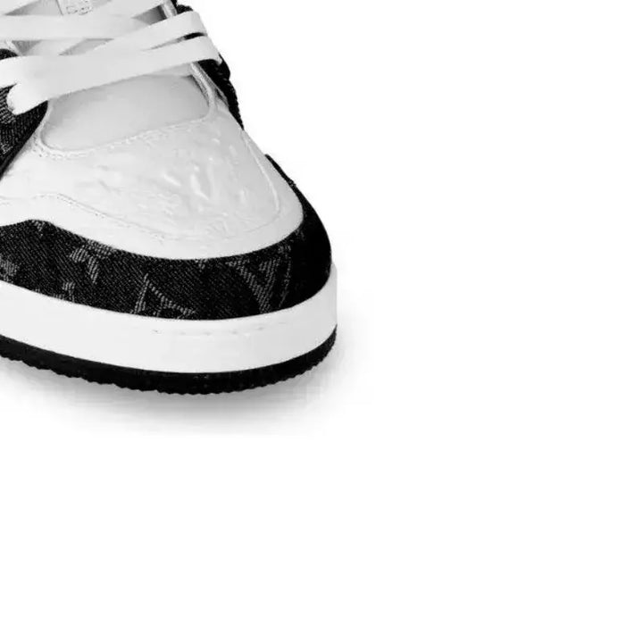 Louis Vuitton LV Trainer White Black